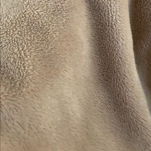 Meet your Posher, Gabriella